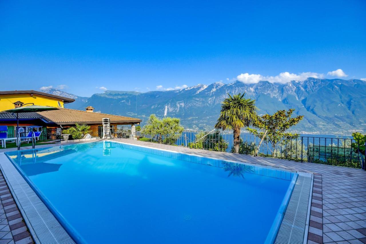 Casa Elka Residence Lake View And Pool By Garda Domus Mea Pieve  Exteriér fotografie