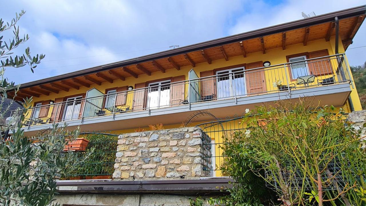 Casa Elka Residence Lake View And Pool By Garda Domus Mea Pieve  Exteriér fotografie